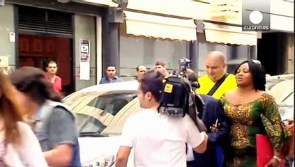 İspanya'ya bavulun içinde sokulan çocuk annesine kavuştu