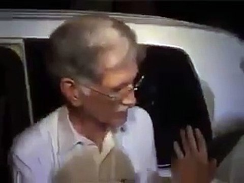 Pervez Khattak & Ali Amin Gandapur Bashing Doctors Of KPK