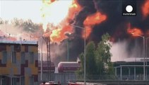 أوكرانيا: قتلى وجرحى ومفقودون جراء اندلاع حريق هائل في مستودع للنفط