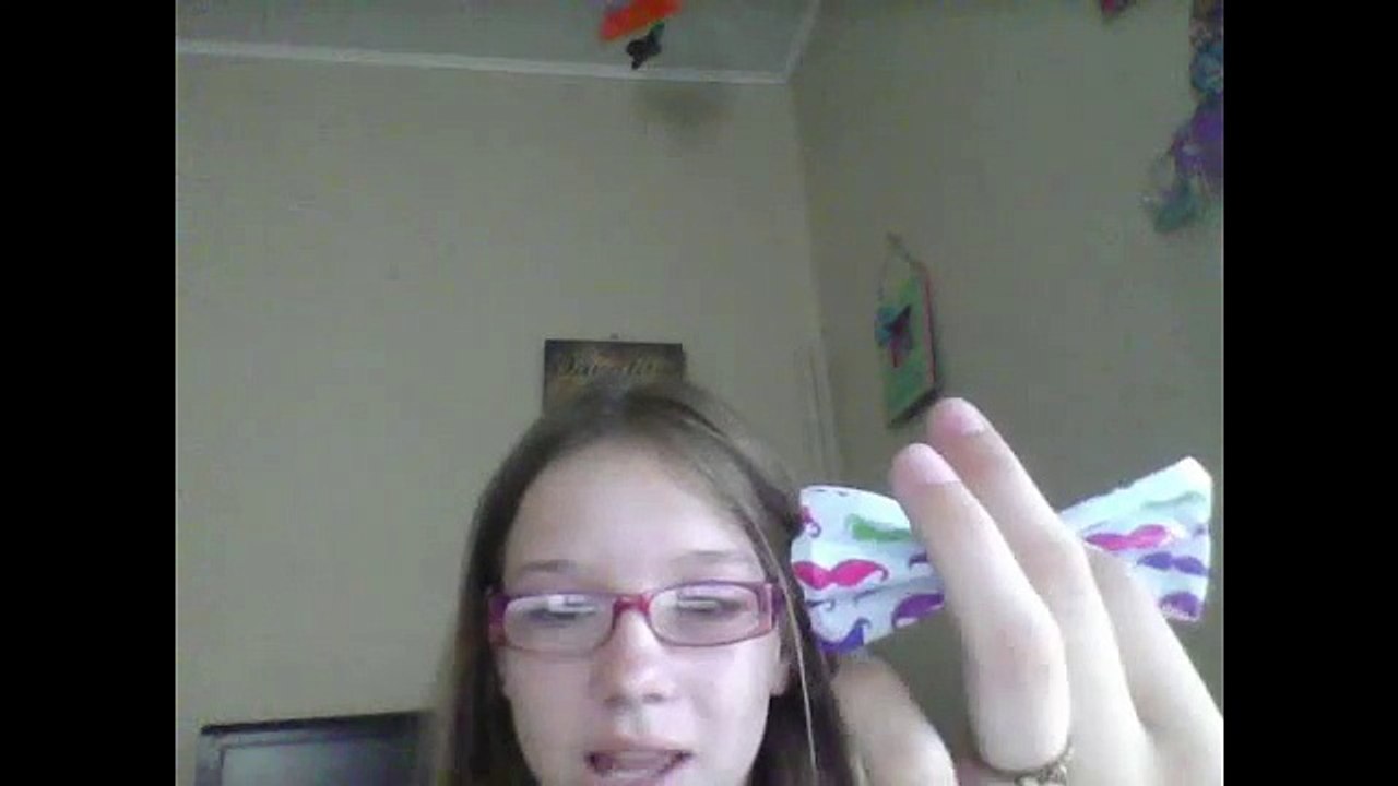 how to make a ductape bow