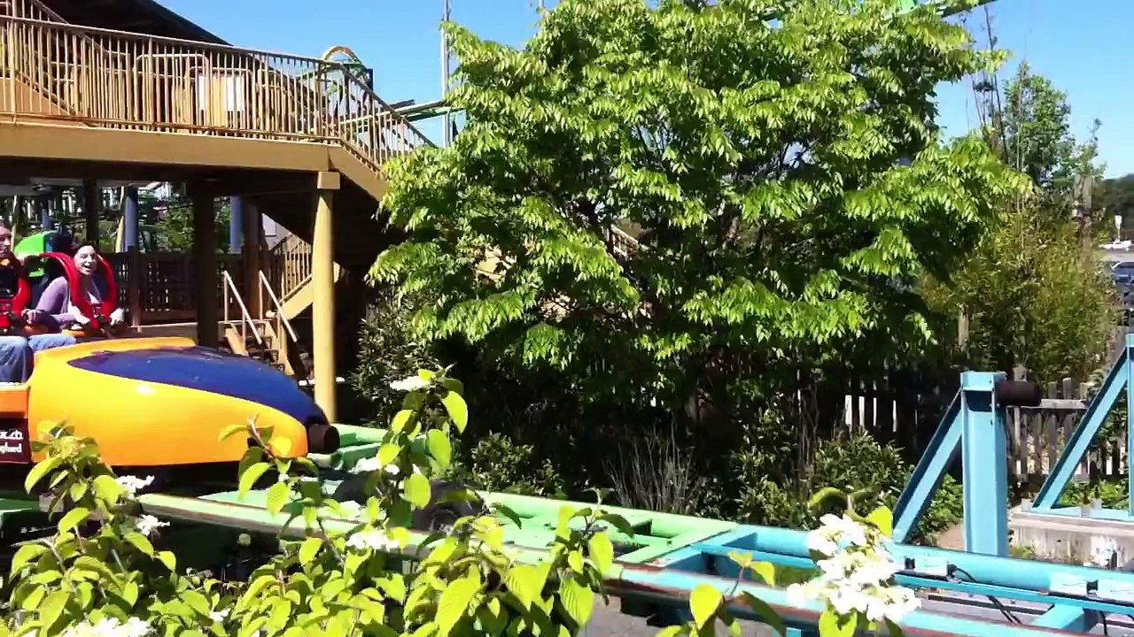 TRAGEDY CRASH ON KINGDA KA SIX FLAGS NEW JERSEY