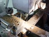 Elettroerosione a filo per produzione stampi per una pressa di stampaggio minuterie metalliche
