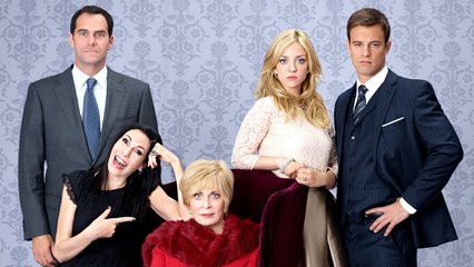 Odd Mom Out Season 1 Episode 3 : Dying to Get In