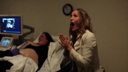 Elle apprend que sa sœur est enceinte de jumeaux
