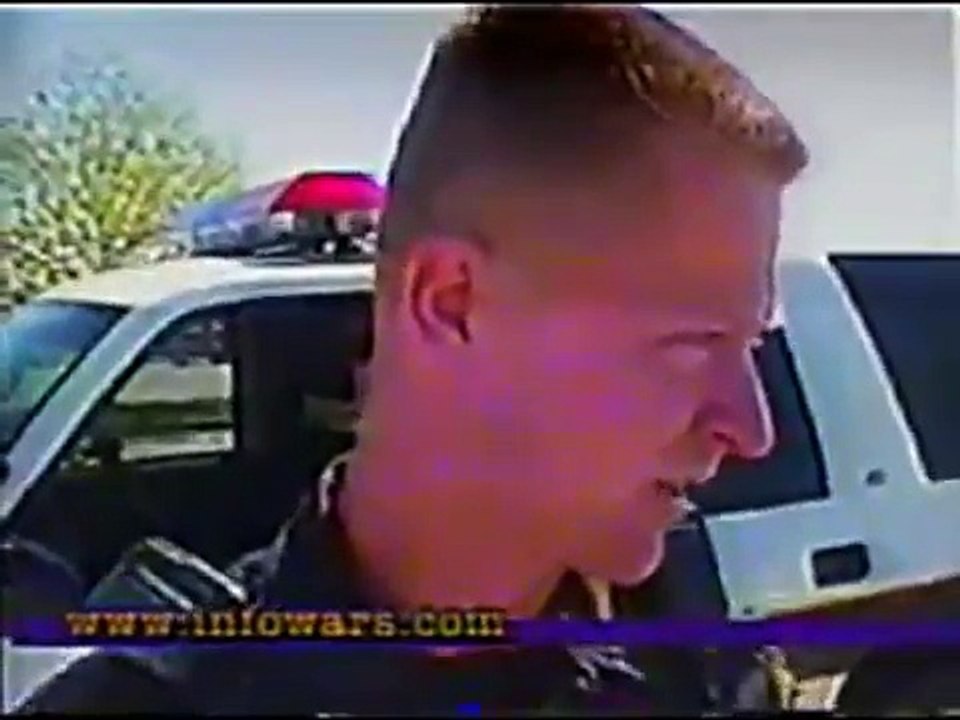 Proof Alex Jones Is Controlled Opposition - Infowars & CNN Created by Time Warner (Extended)