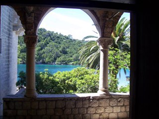 Arches et colonnes
