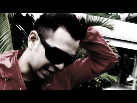 Raffi Ahmad Tak Kunjung Menepati Janji - Silet 06 Februari 2015