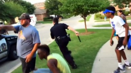 Hundreds march in Texas over alleged police brutality