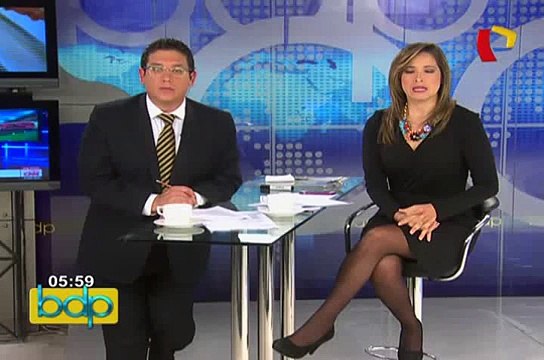 Pavoroso incendio consumió almacén en Comas: siniestro afectó viviendas aledañas