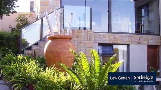 5 Bedroom House For Sale in Mossel Bay, South Africa for ZAR 3,800,000...