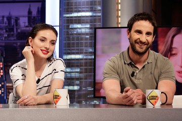Dani Rovira y María Valverde- 'Casi todas nuestras escenas han sido por teléfono'-El Hormiguero 3.0