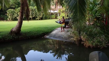 Laird Hamilton s'amuse avec un Jet Surf