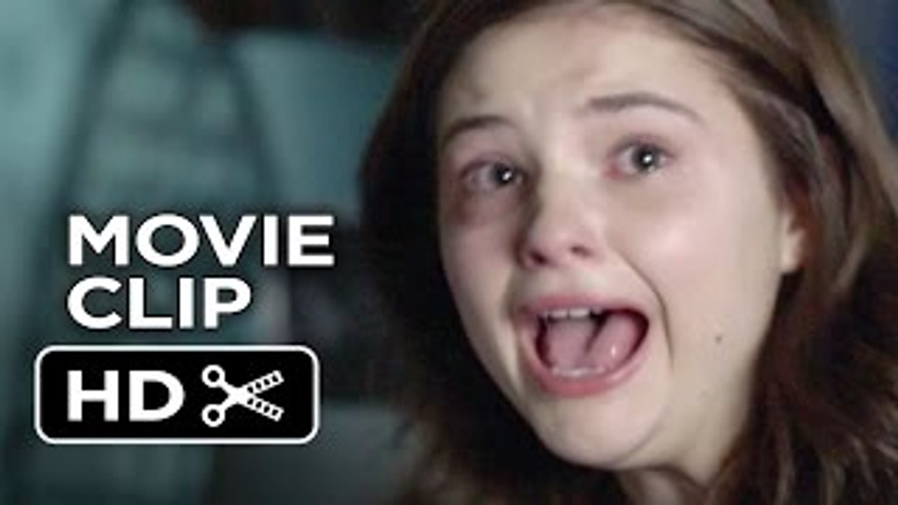 Insidious- Chapter 3 Movie CLIP - iChat (2015) - Stefanie Scott, Lin Shaye Horro_HD