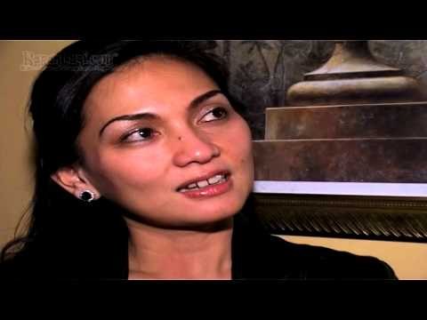 Nia Daniati Beberkan Alasan Gugat Cerai Farhat Abbas