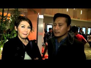 Fenita-Ari Untung Bagi-Bagi Tips Travelling