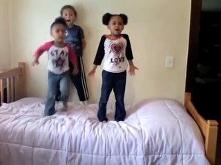FUNNY KIDS SING "LET IT GO" from FROZEN