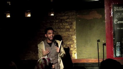 Akaash Singh Destroys Heckler for 5 Minutes