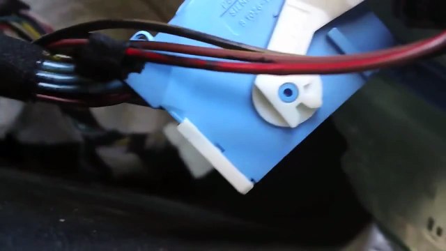 BMW E36 Replacing Instrument Cluster Bulbs