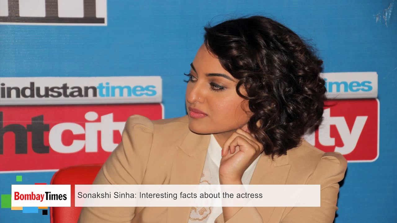 Sonakshi Sinha - Interesting Facts About the Actress-7Oy_typJ_4w