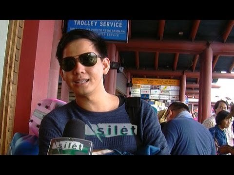 Jelang Keberangkatan Umroh Andi Arsyil - Silet 29 Desember 2014