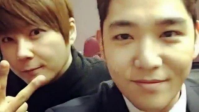 070907 Shin Hyesung & Kim Dongwan - Handkerchiefs KBS Music Bank special stage