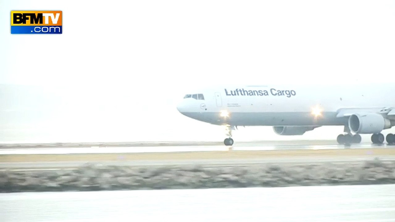 Crash Germanwings: l’avion avec 44 cercueils de victimes allemandes a décollé