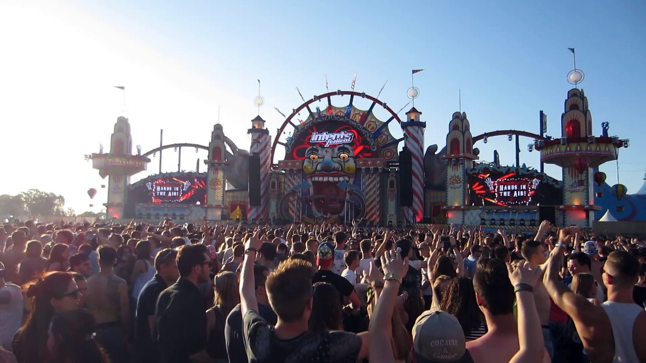 Frequencerz at the mainstage of Intents Festival 06.06.15