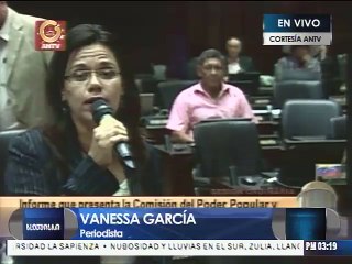 Presentan informe sobre presunta campaña amarillista contra Robert Serra