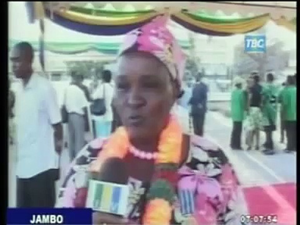 Habari za Tanzania zikiletwa na TBC1.