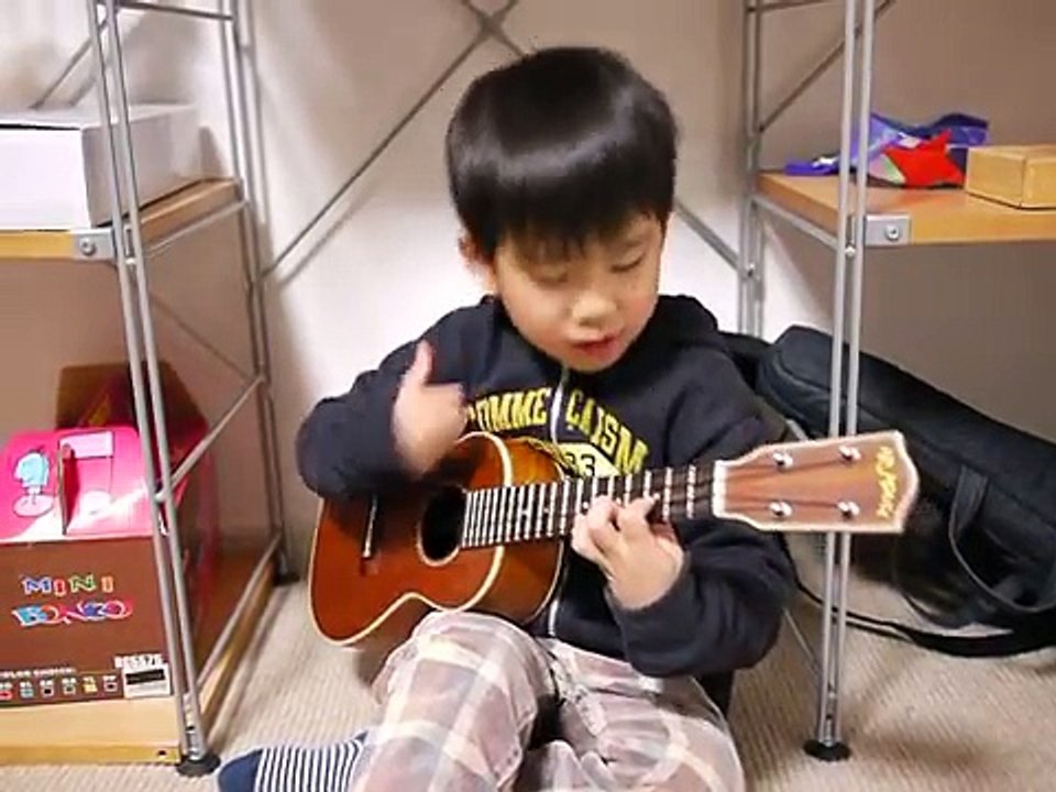 While My Guitar Gently Weeps(ukulele)