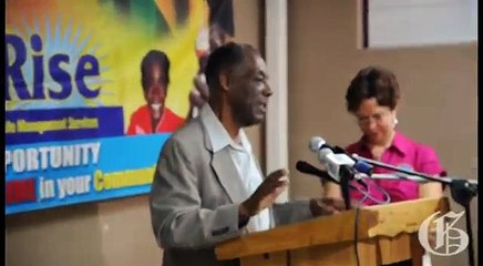 Professor calls for government to legalise marijuana