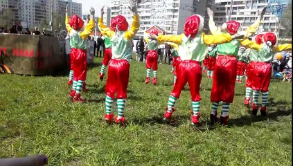 Танцуют гномики! Выступление детского хореографического ансамля Веселуха