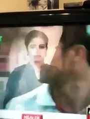Check out the Blooper of Ary Newscaster in front of Live Camera