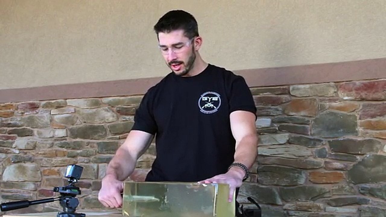 WASP-The Knife That Instantly Injects 800psi of Pressure Into Whatever it Stabs