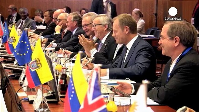 Лидеров ЕС и Латинской Америки увещевают демонстранты