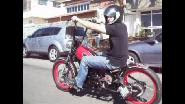 Intruder 125 Bobber Maijel