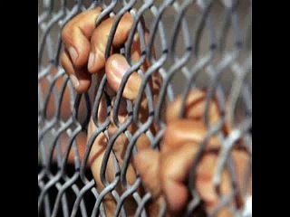 قصيده السجين مرزوق العنزي