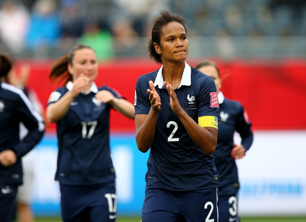 Mondial de foot féminin : les Bleues l’emportent face à l'Angleterre