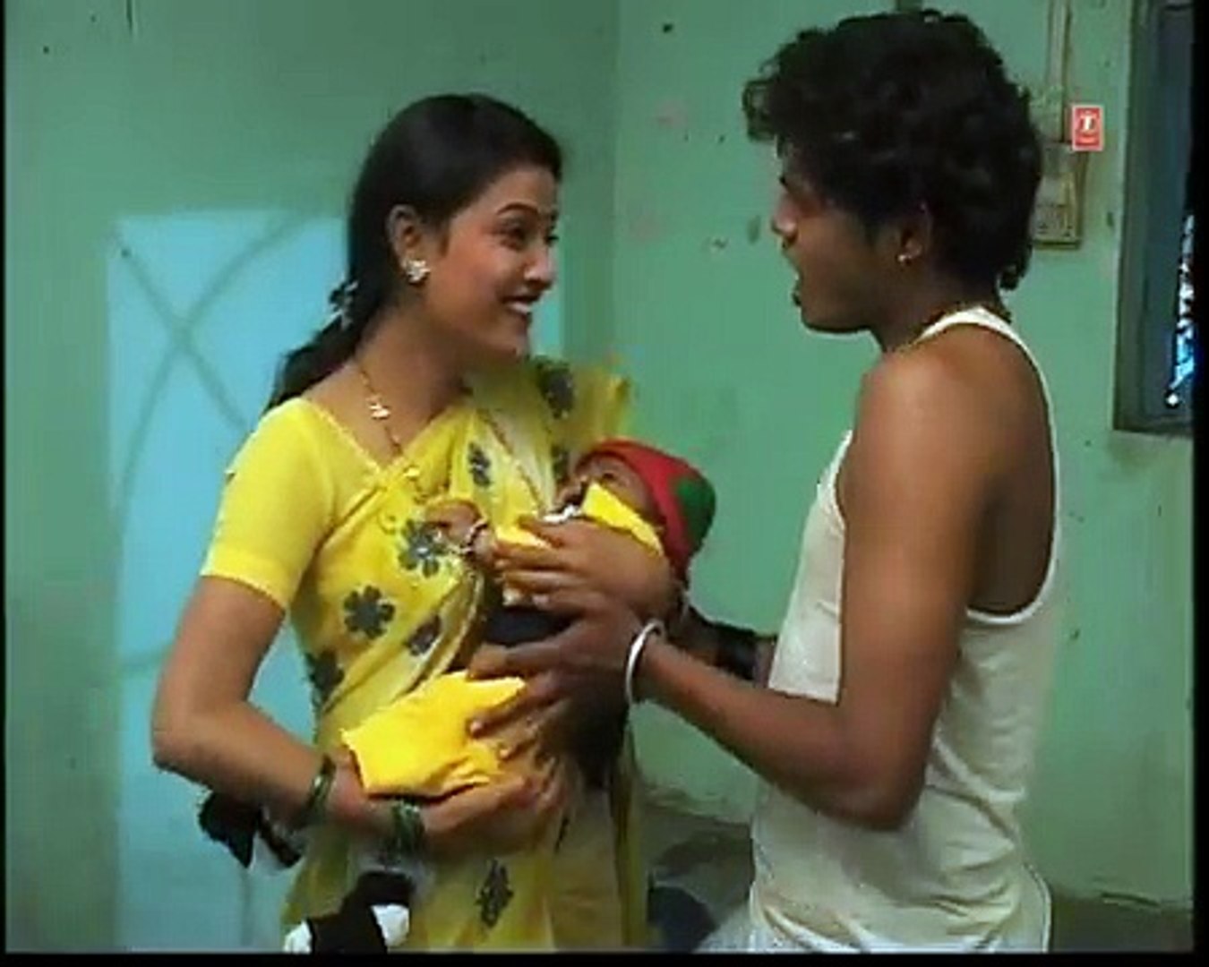 Porgam Uthaya Laaglam (Hot Marathi Video Song) - Chikna Chikna Maal - video  Dailymotion