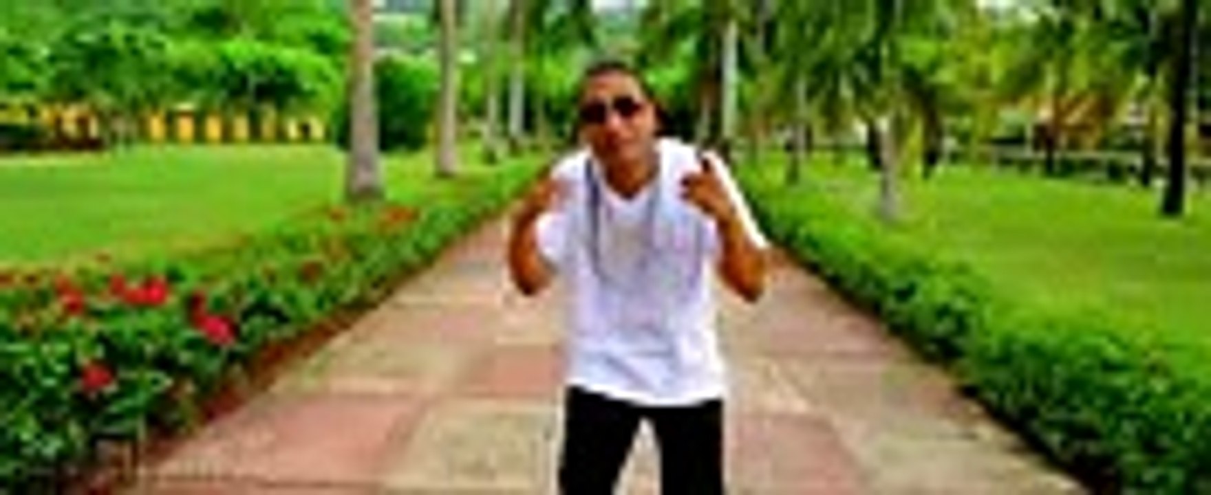 So Revealing Apache Indian Kat Eyez (YoutubeMaza.Com)