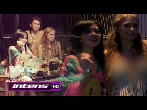 Pertemuan Syahrini-Paris Hilton di Bali - Intens 27 Januari 2015