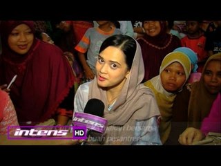 Download Video: Tahun Baru Cut Meyriska Beda - Intens 05 Januari 2015