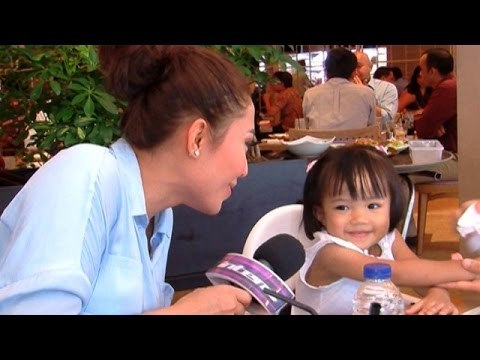 Moment Cinta Ayu Dewi dengan Buah Hati - Intens 19 Desember 2014