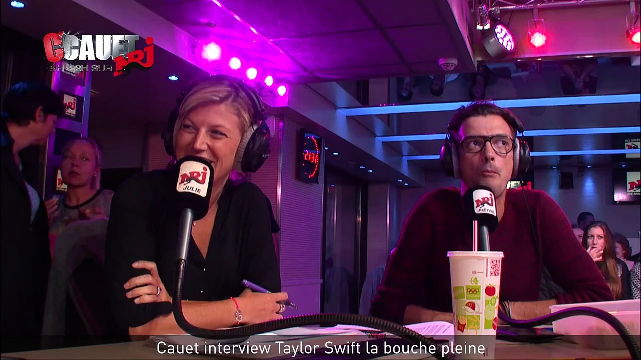 Cauet interview Taylor Swift la bouche pleine - C’Cauet sur NRJ
