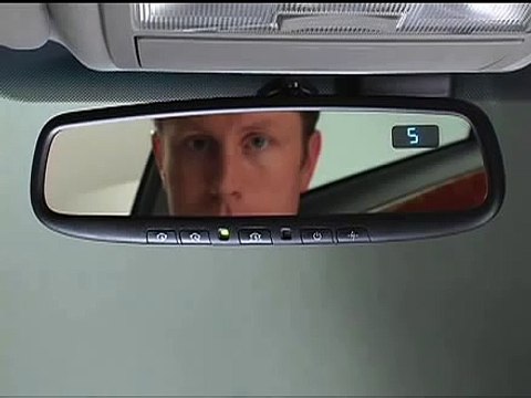 Avalon How-To: Adjusting The Auto- Dimming Rearview Mirror | 2005 - 2007 Avalon | Toyota