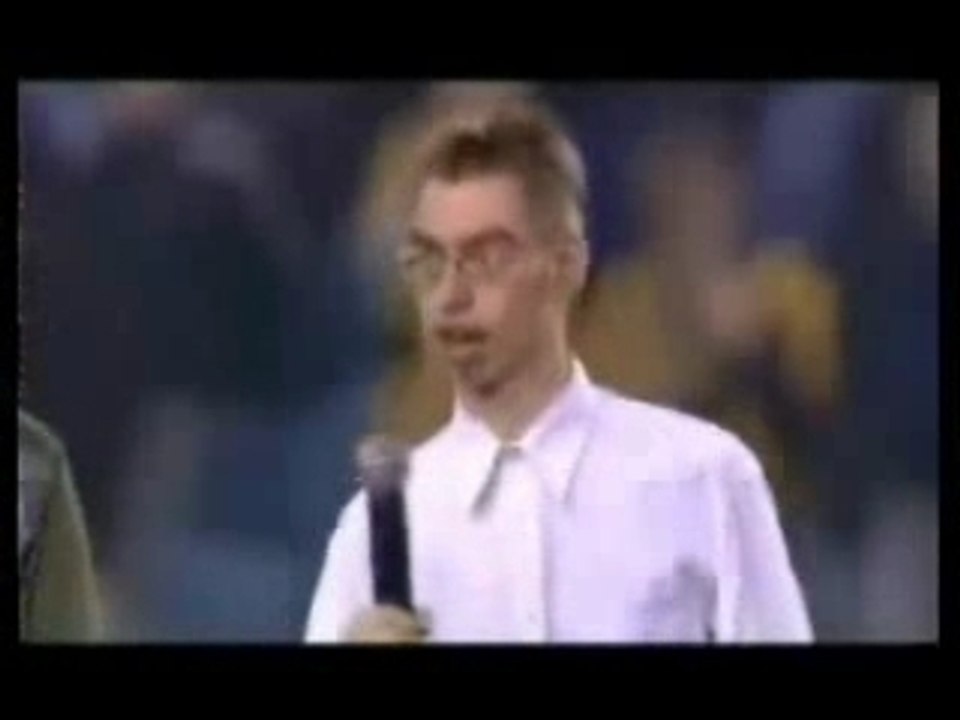 Le chanteur du stade (Remix techno)