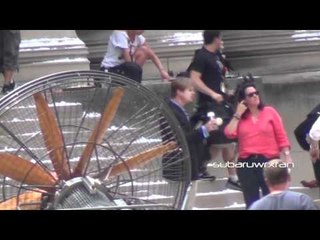 Christopher Nolan on the City Hall Set