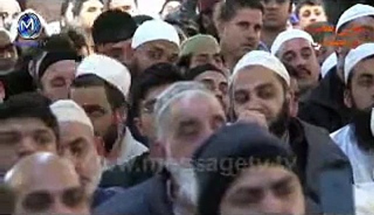Hazrat Hussain R A ka Namaz parhna aur namaz ki ahmiat by Maulana Tariq Jameel