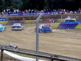 Rallycross Kerlabo départ mouvementé