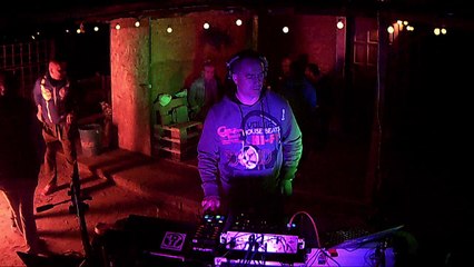 Valdi pres. Music In My Feelings 009